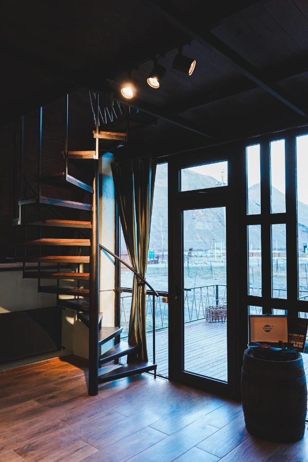 Cottage Garshemo Kazbegi Bagian luar foto