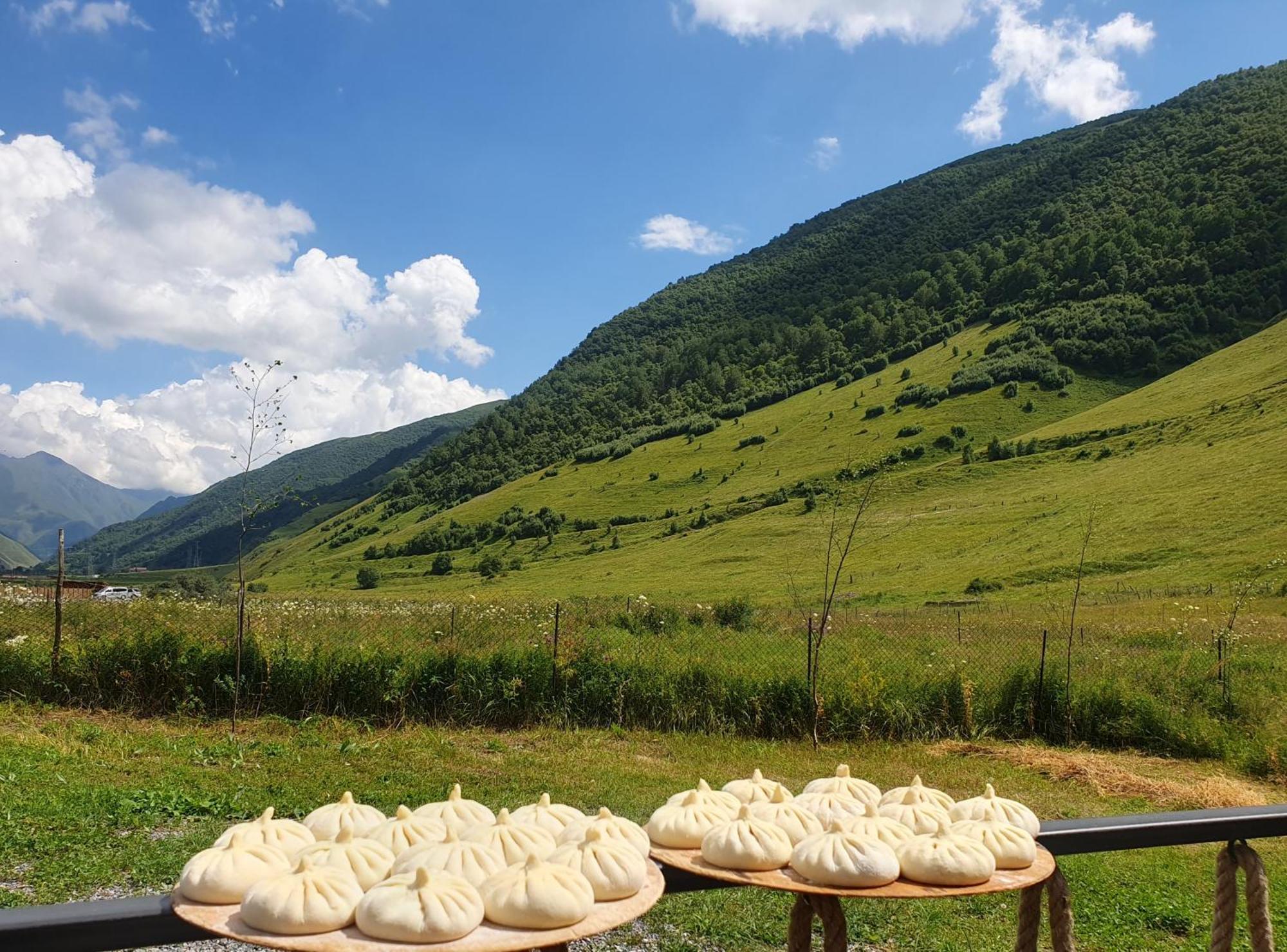 Cottage Garshemo Kazbegi Bagian luar foto